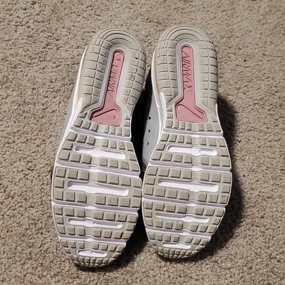 Nike Air Max 8.5 - Picture 2 of 6